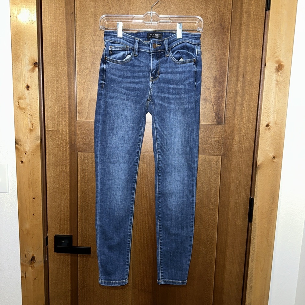 Roxy High-Rise Skinny Jeans in Medium Blue